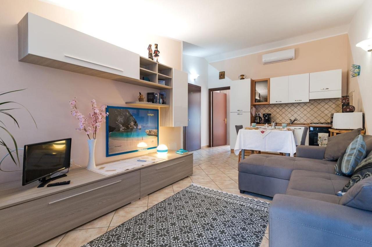 Apartamento Sebastian House Cala Gonone Exterior foto