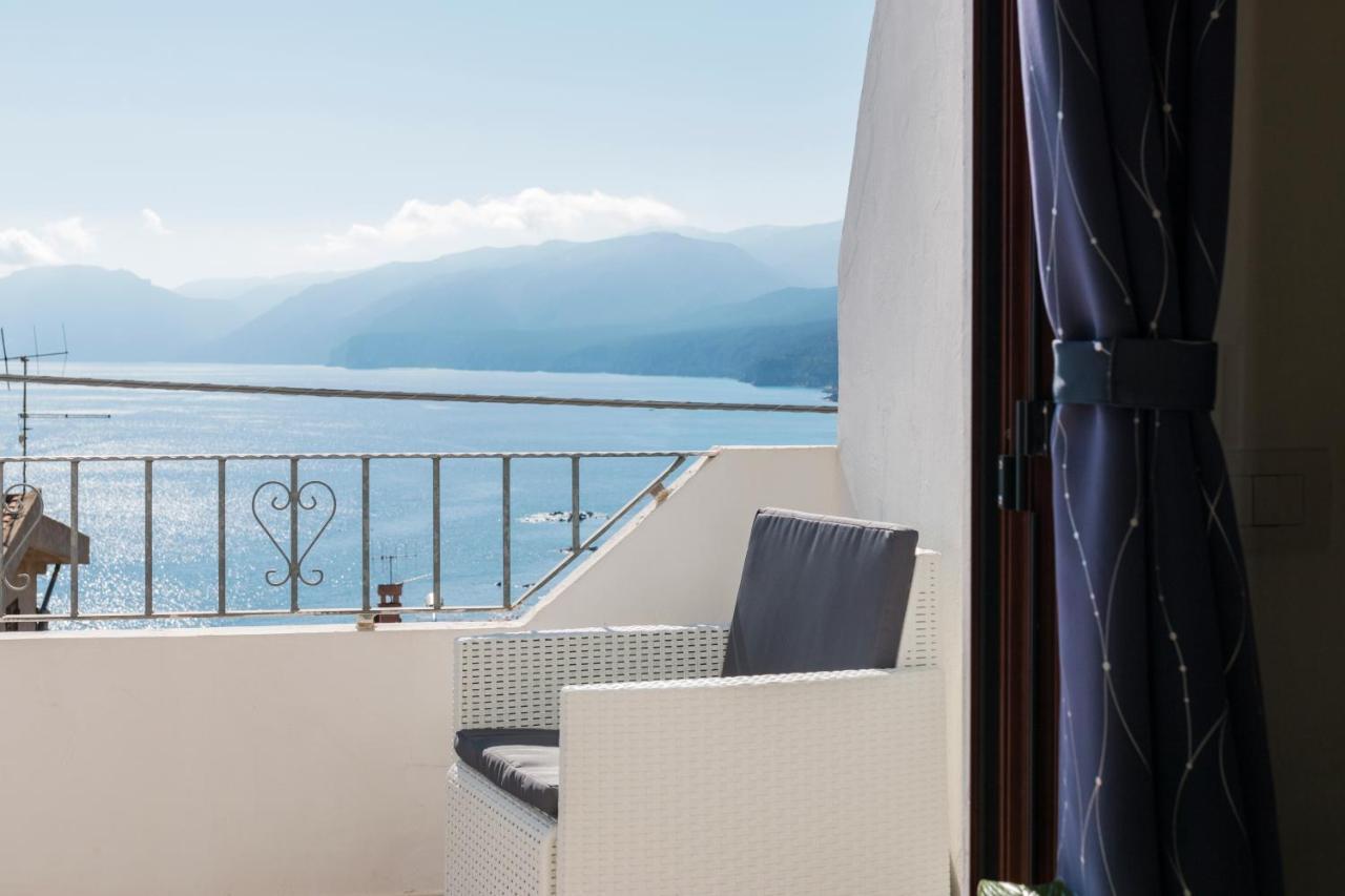 Apartamento Sebastian House Cala Gonone Exterior foto
